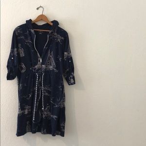 Lands’ End Nautical Robe Cover Up. Large.